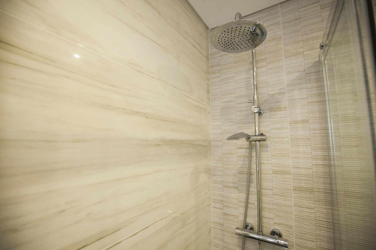 Quarto em Acomodações Particulares Golden & Blue House O Seu Novo Espaco No
